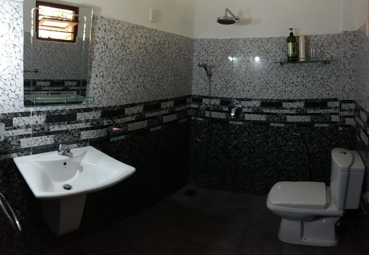 Happy Spring Guest Bed & Breakfast Mirissa Luaran gambar