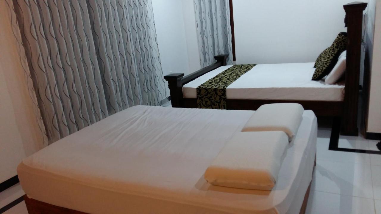 Happy Spring Guest Bed & Breakfast Mirissa Luaran gambar