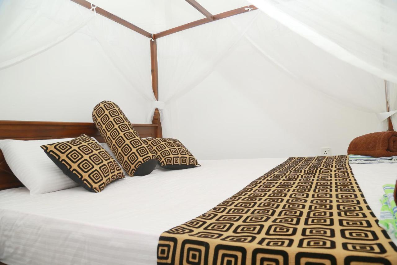Happy Spring Guest Bed & Breakfast Mirissa Luaran gambar