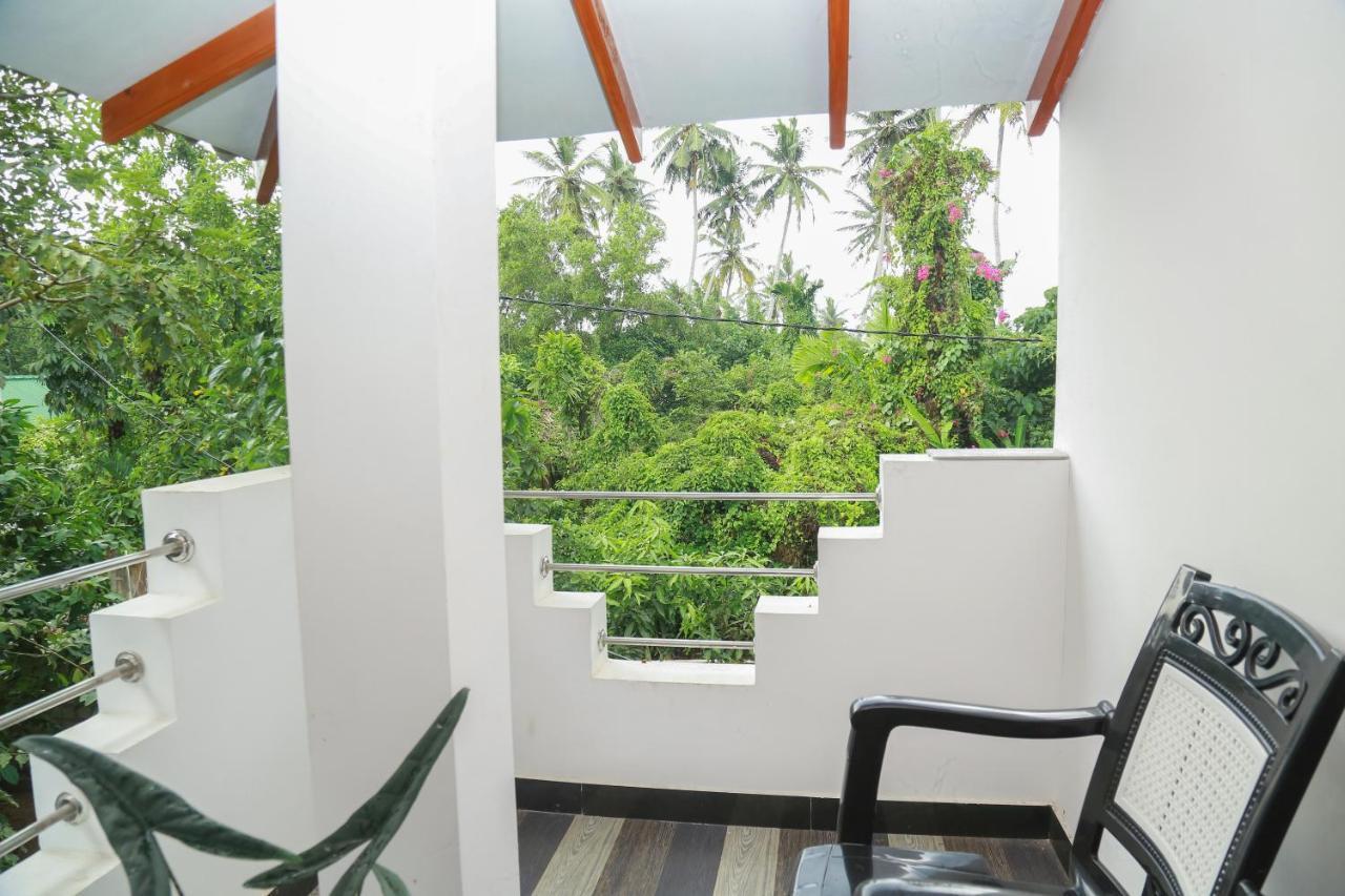 Happy Spring Guest Bed & Breakfast Mirissa Luaran gambar