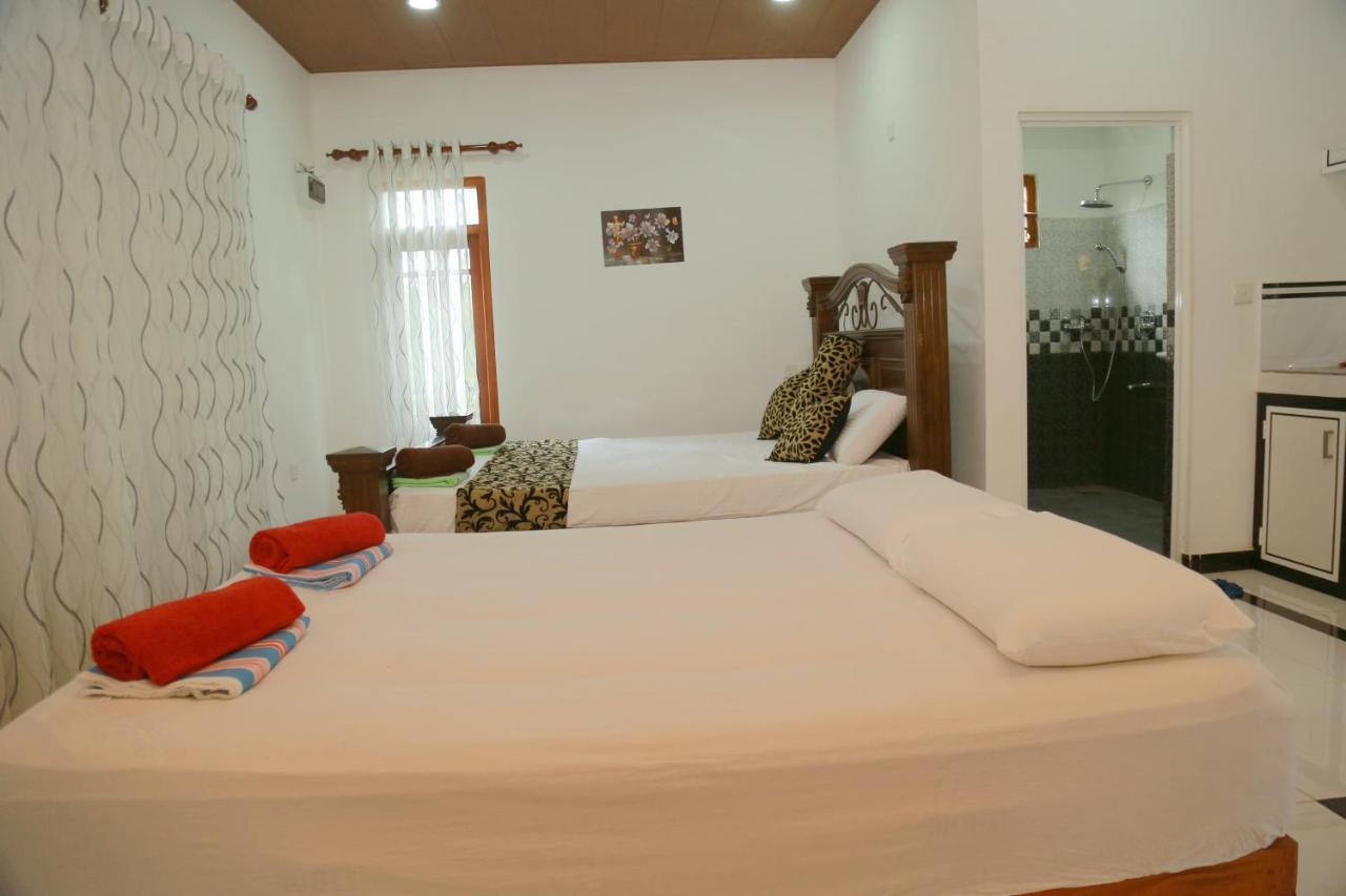 Happy Spring Guest Bed & Breakfast Mirissa Luaran gambar