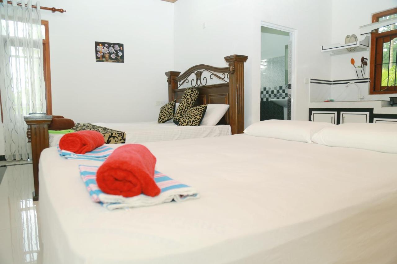 Happy Spring Guest Bed & Breakfast Mirissa Luaran gambar